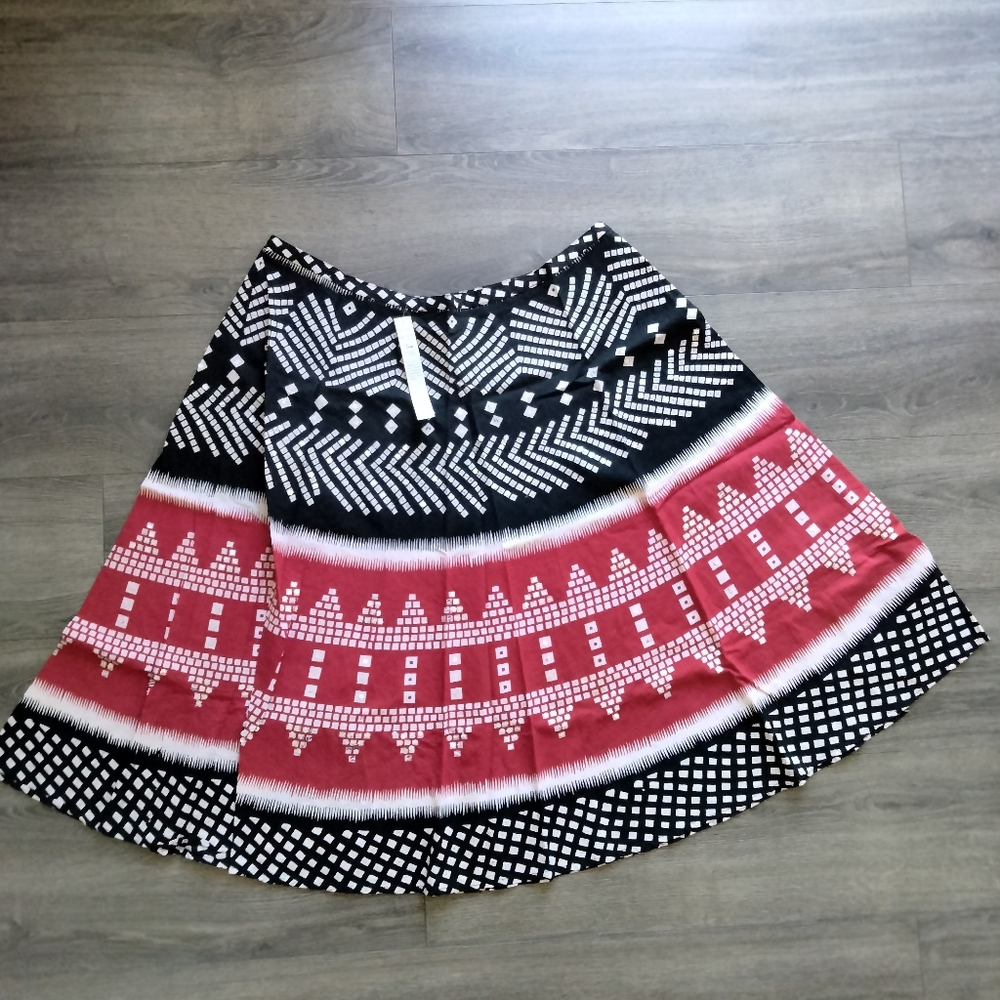 Magic NWT Red White Black Geometric Pattern Boho Cotton Circle Skirt 3X Sequins
